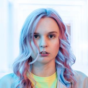 Meet your Posher, Caitlin